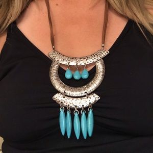 Beautiful statement necklace